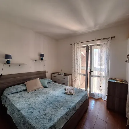 Holiday home Bijoux Maison Fronte Mare Budoni