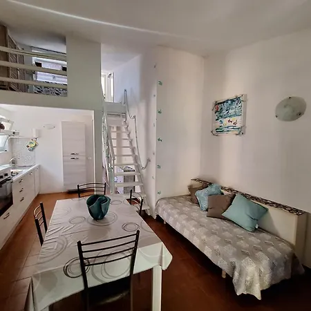 Bijoux Maison Fronte Mare Holiday home