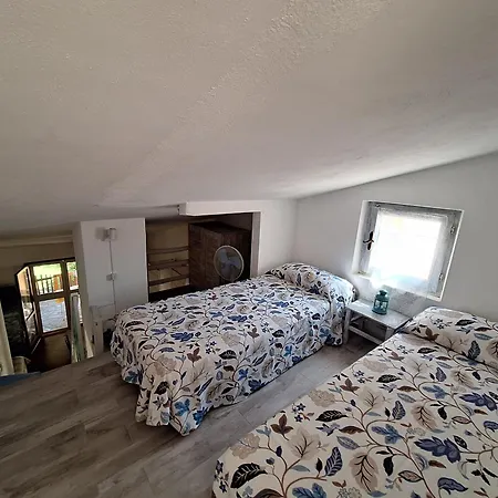 Holiday home Bijoux Maison Fronte Mare